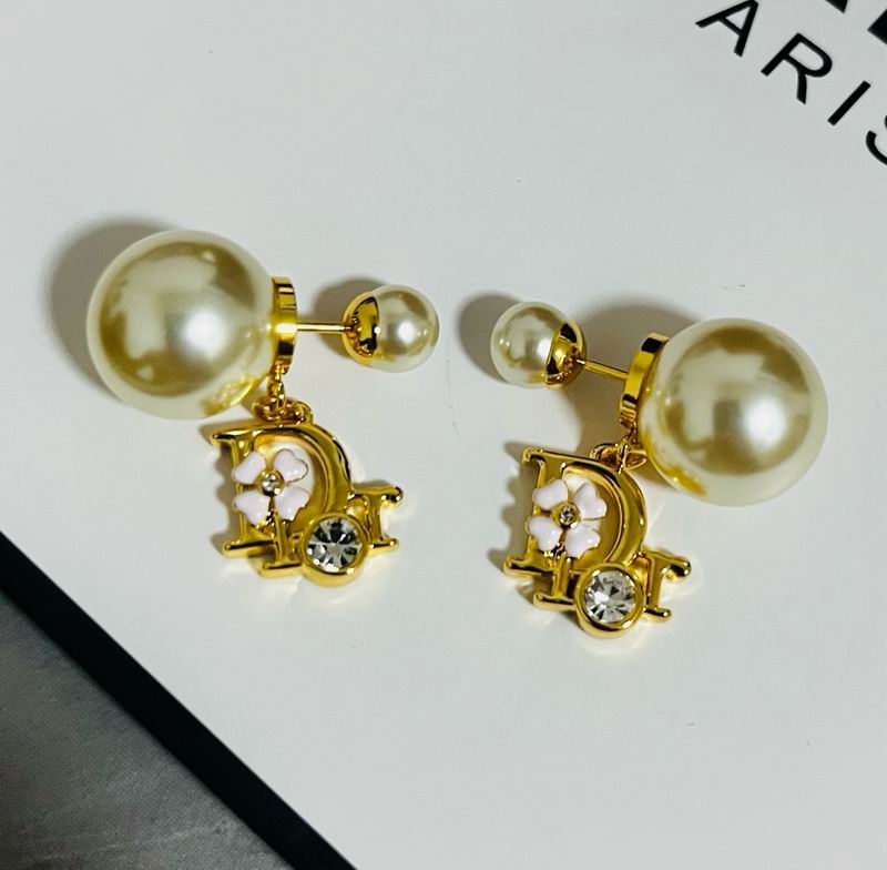 Dior Earring 08yxs64